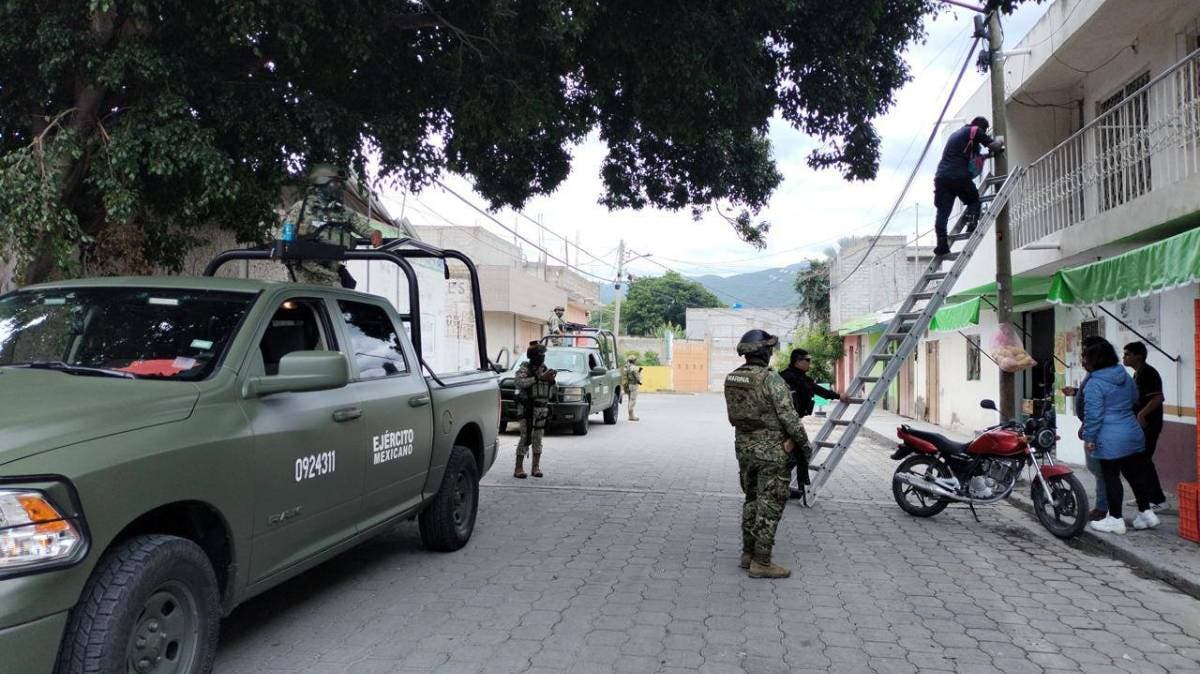 Retiran más de 21 cámaras irregulares en Tehuacán; estaban dirigidas a casas y podrían haber sido usadas con fines delictivos