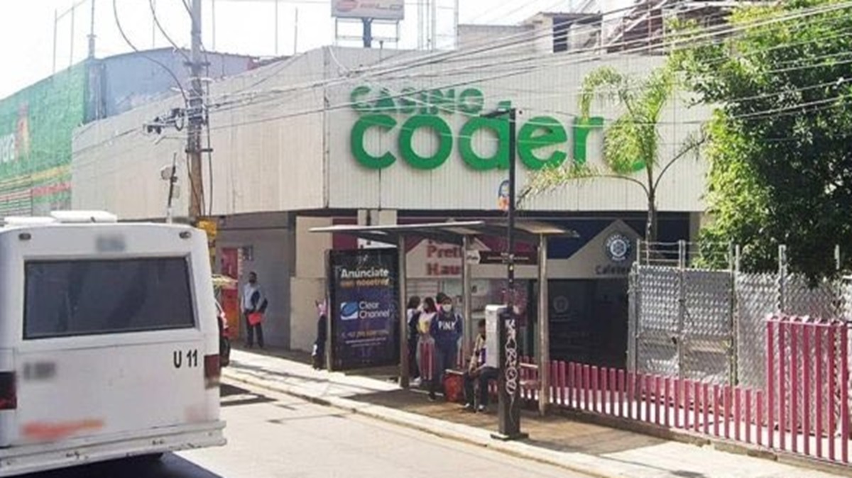 Violento asalto sacude casino Codere en Plaza Dorada: encañonan a jugadores y huyen sin dejar rastro