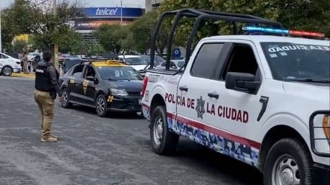 Caen presuntos asaltantes de pastelería La Zarza en Puebla: huían en taxi tras el golpe en Boulevard Norte