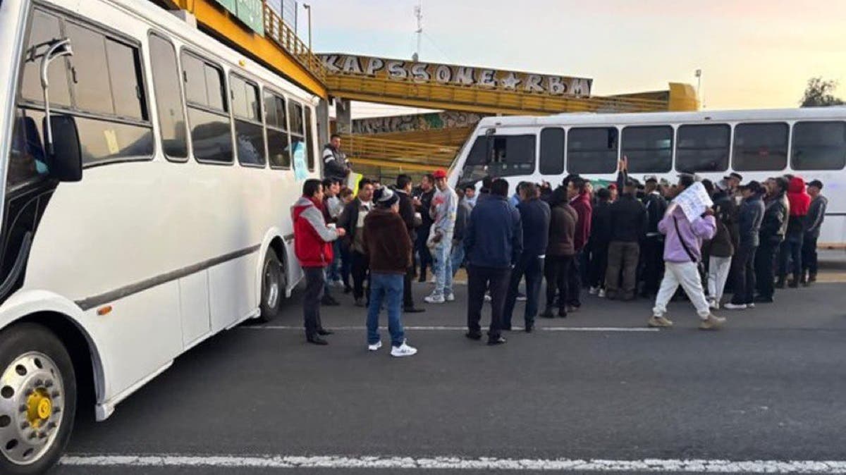 Transportistas bloquean la México–Puebla por ola de asaltos: estas son las rutas alternas