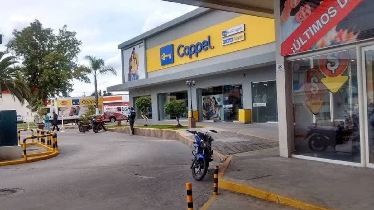 Policías frustran robo a Coppel en Texmelucan… pero presuntos ladrones serán liberados por falta de denuncia