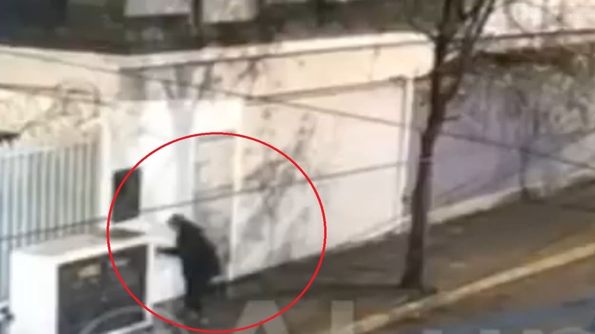 ¿Nueva forma de marcar casas para robar? Esto pasó en Angelópolis (VIDEO)