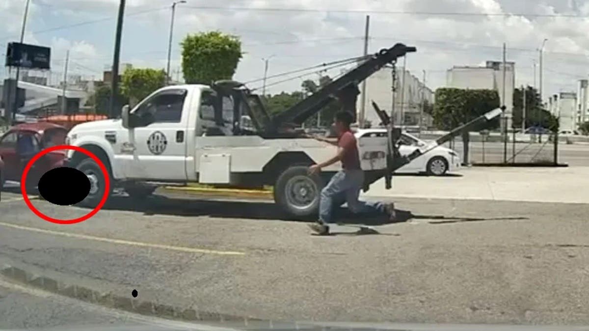 ¡Milagro en Puebla! Niño se salva de ser aplastado por una grúa sin frenos