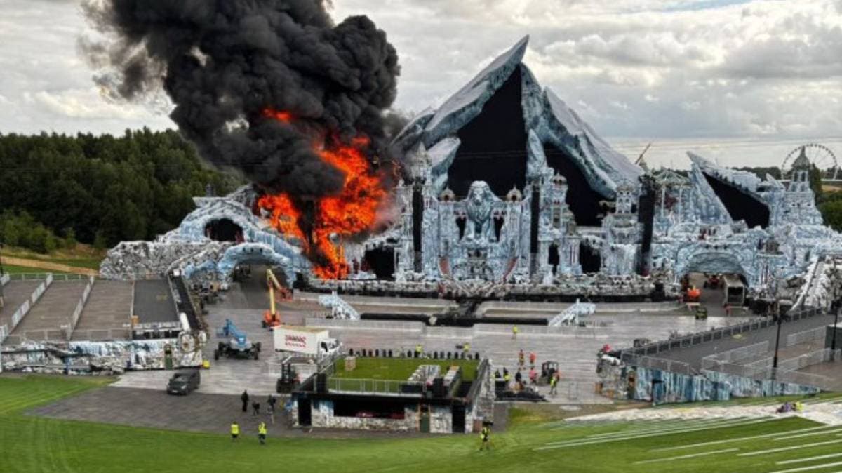 Incendio sacude Tomorrowland a días de su inicio; confirman daños en el escenario principal, pero sin heridos