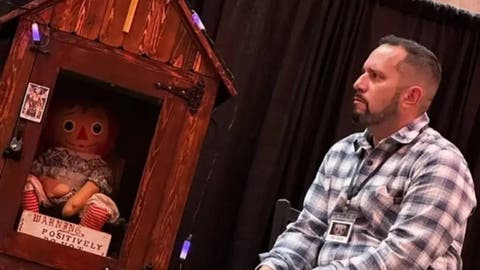 Fallece Dan Rivera, investigador de lo paranormal y custodio de la muñeca Annabelle, durante gira en EE.UU. - Puebla En Linea