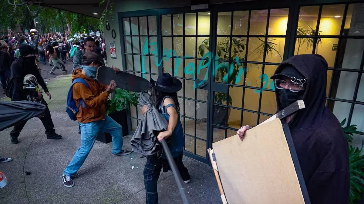 Clara Brugada lanza ofensiva contra la gentrificación en CDMX: 14 medidas para frenar desalojos y controlar rentas