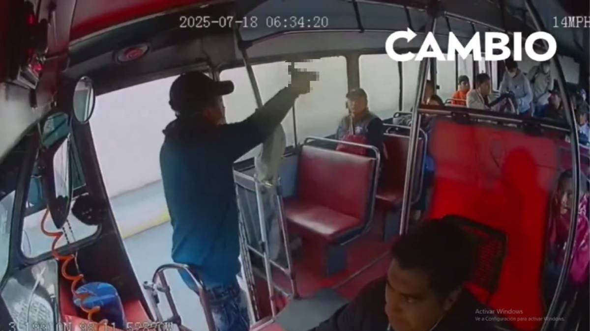 “Ya se la saben”: Asaltan unidad del transporte público en San Miguel Canoa; pasajeros viven momentos de terror