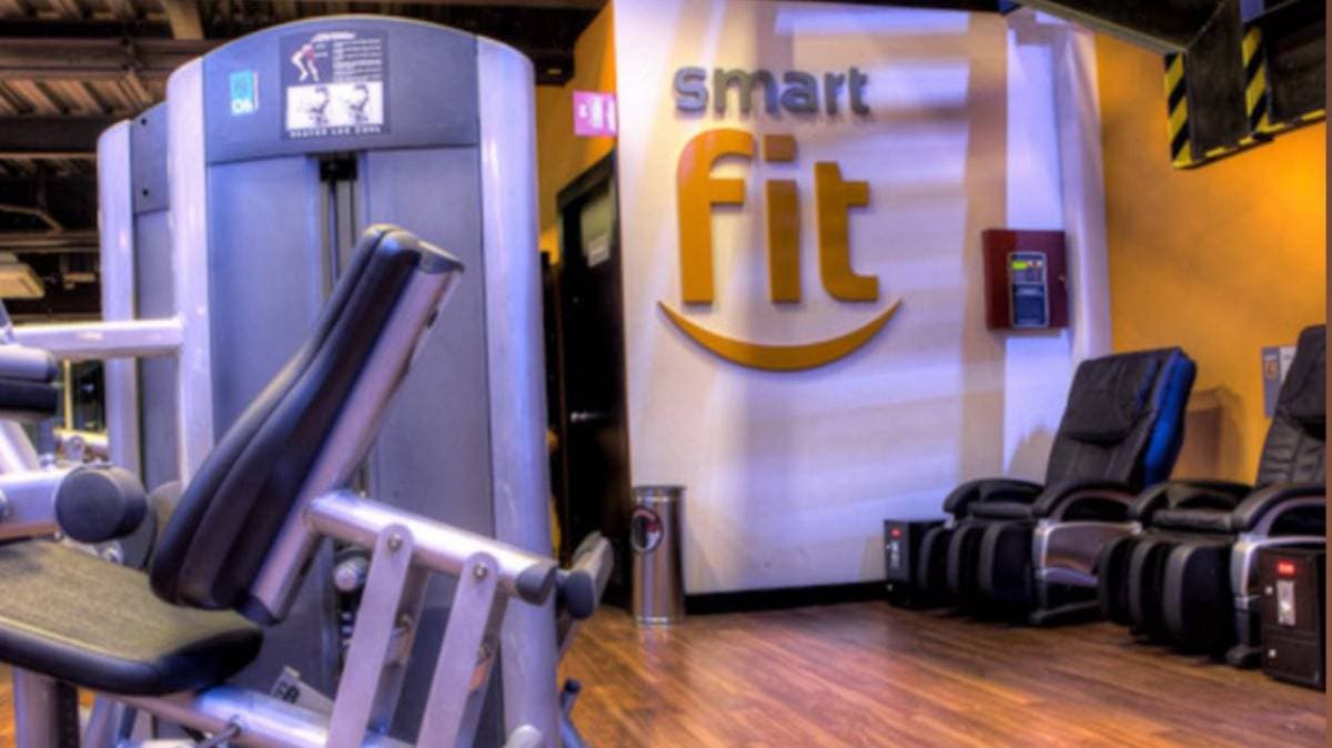 Murió tras desvanecerse en gimnasio Smart Fit de la colonia Roma: dudas y omisiones