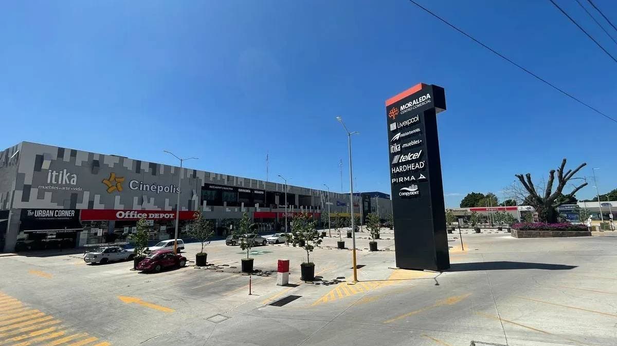 Intentó vender una moto en Facebook… y terminó semidesnudo en la carretera: la historia real de una estafa en Atlixco