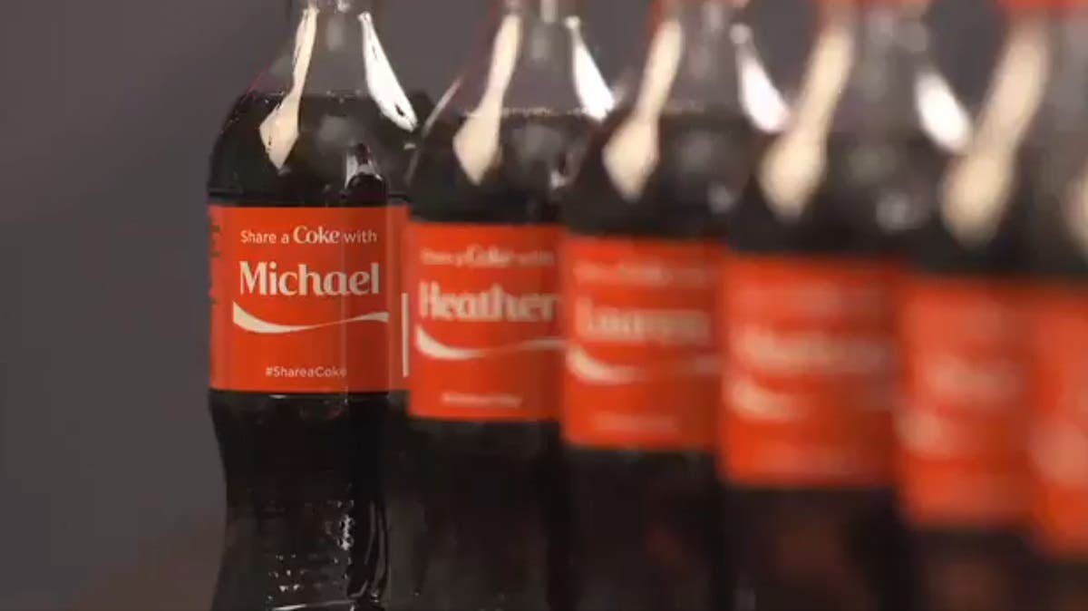 Coca-Cola cambia el tamaño de sus botellas y sube precios: así responde al desplome en ventas en México