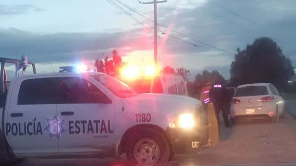 Hallan a dos mujeres asesinadas a balazos dentro de un auto en la carretera Tecamachalco–Quecholac