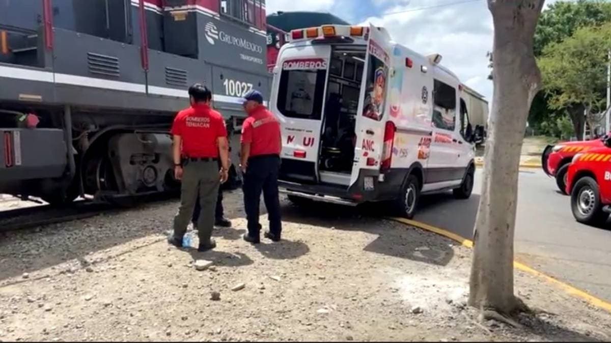 Tragedia en Tehuacán: mujer es arrollada por el tren tras no escuchar su paso