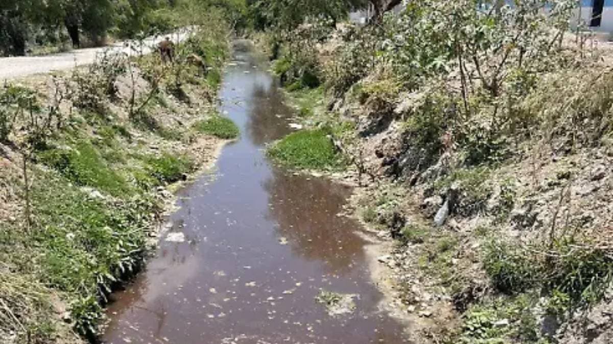 Encuentran sin vida a Javier N. en el dren de Valsequillo; llevaba días desaparecido