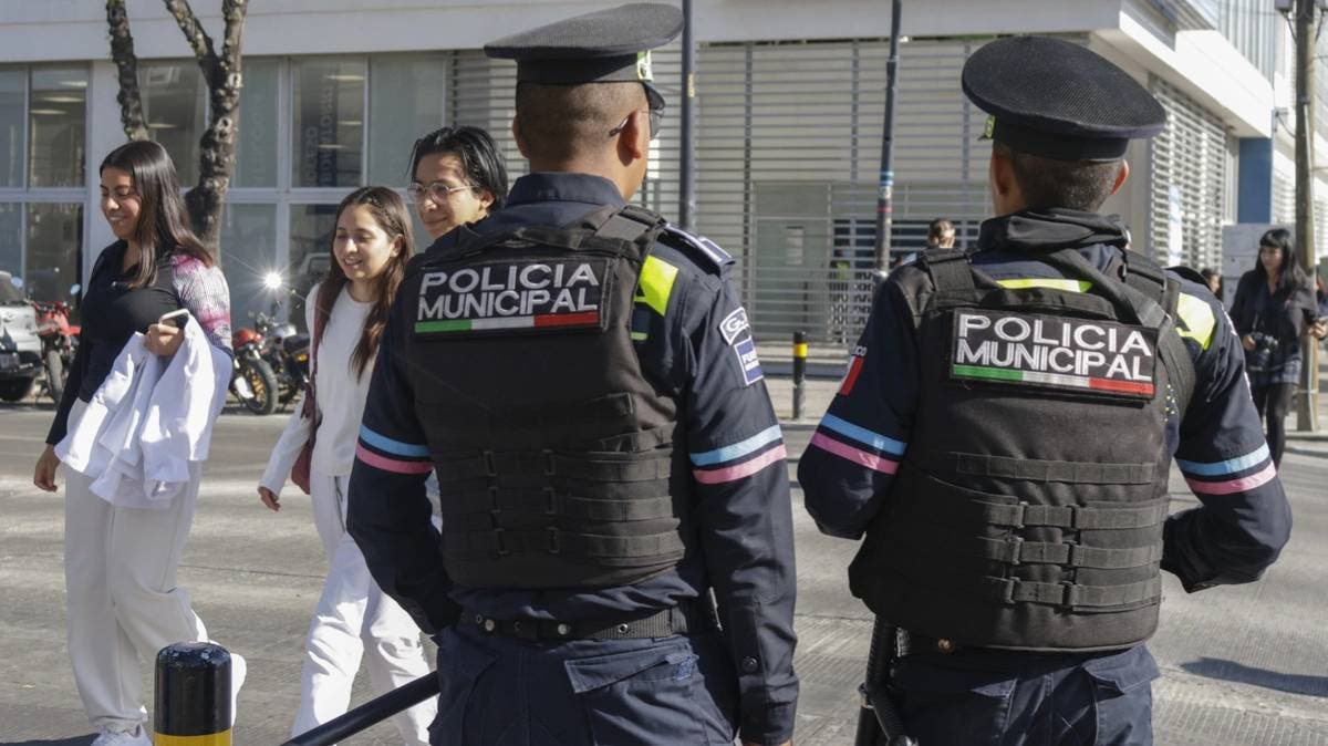 Condenan a seis policías municipales de Puebla por falsedad en declaraciones oficiales: FGR logra sentencia