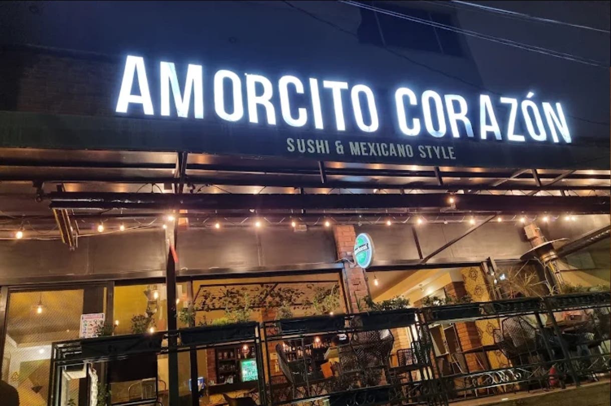 Noche de terror: comando armado asalta a comensales en restaurante Amorcito Corazón de La Paz, Puebla