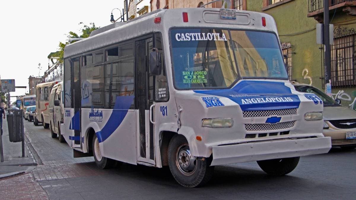 A contrarreloj: Solo el 18% del transporte público ha cumplido con la revista vehicular en Puebla