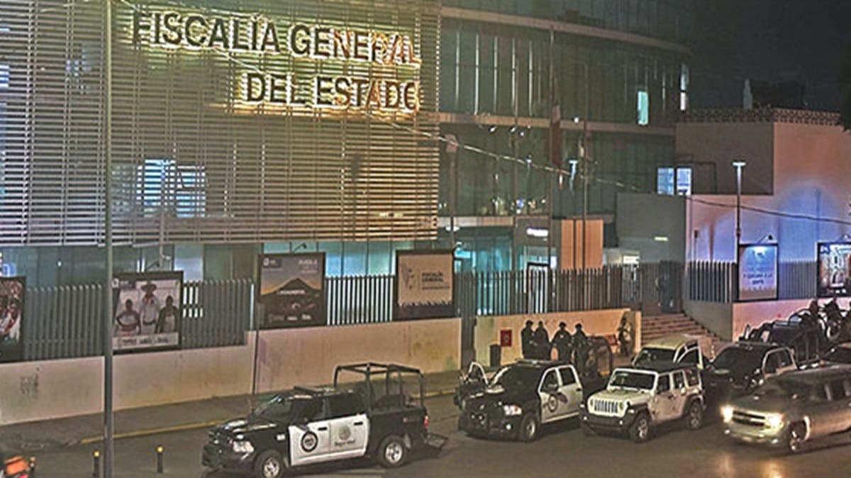 Renuncias en cascada en la Fiscalía Puebla tras captura de comandante ligado a “El Patuleco”