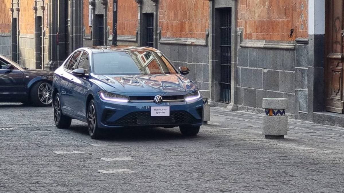 Policías y Marinos frustran estafa por venta de auto en Texmelucan; víctima del Edomex fue rescatada