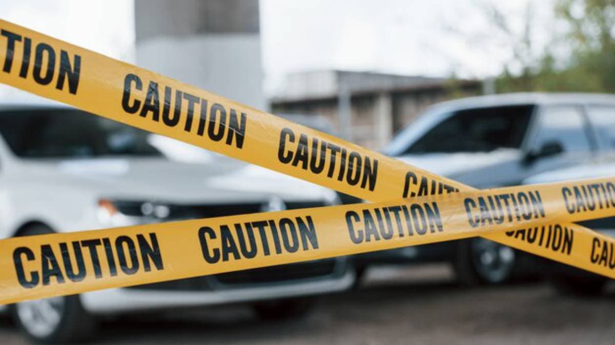 Violento asalto en primaria de Santo Tomás Chautla deja a padres aterrados