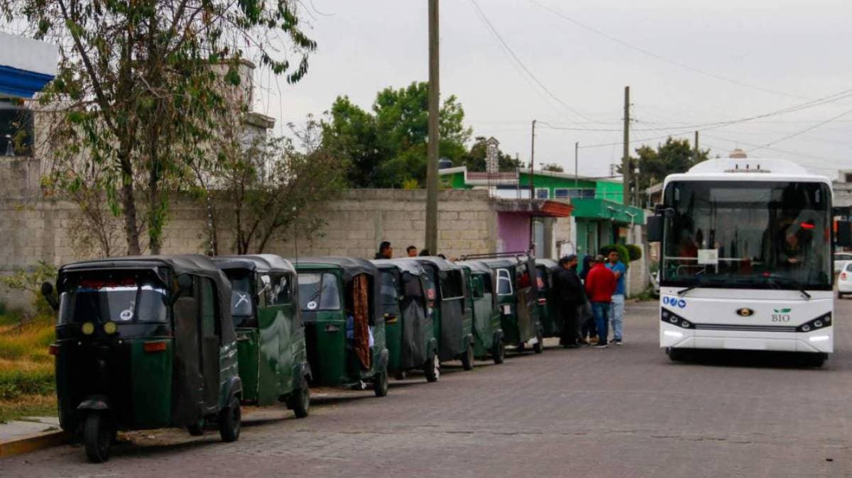 ¿Adiós a los mototaxis? Puebla evalúa reemplazarlos con autos eléctricos Olinia