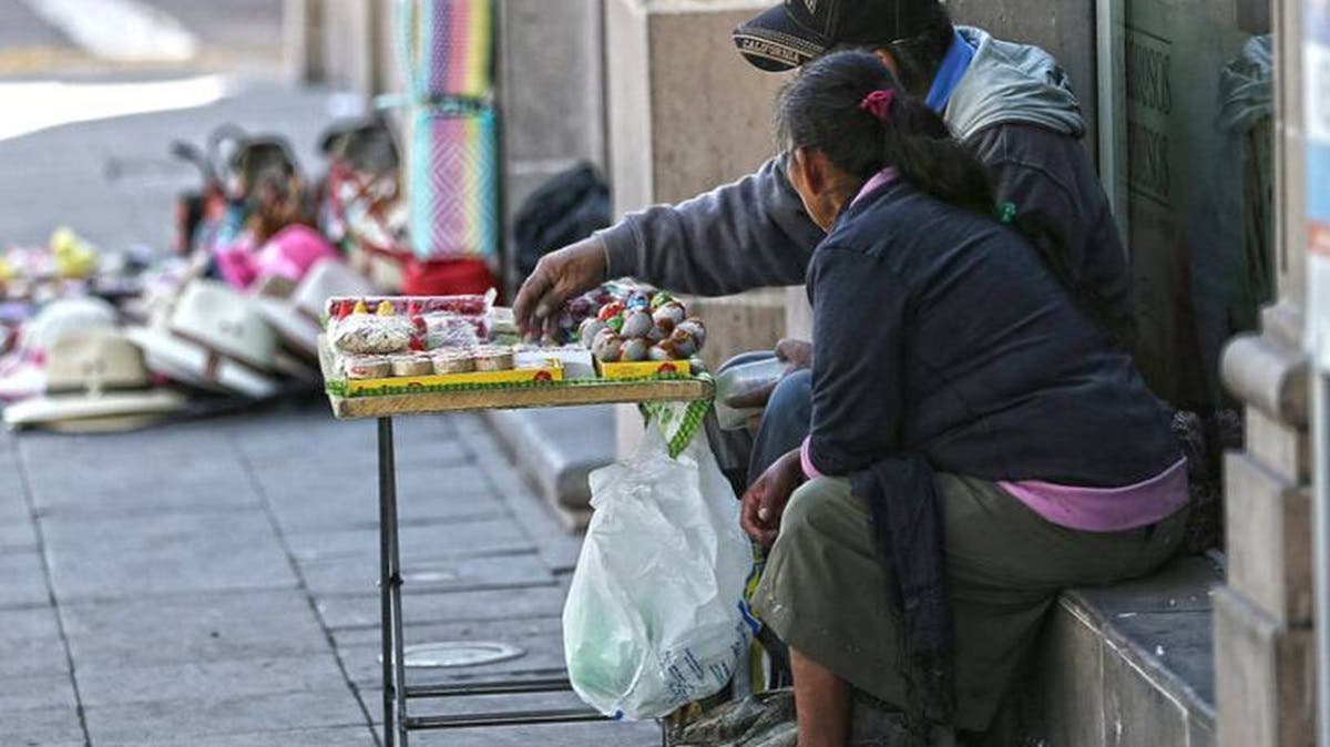 Puebla: 4 de cada 10 trabajadores no ganan lo suficiente ni para la canasta básica, revela INEGI