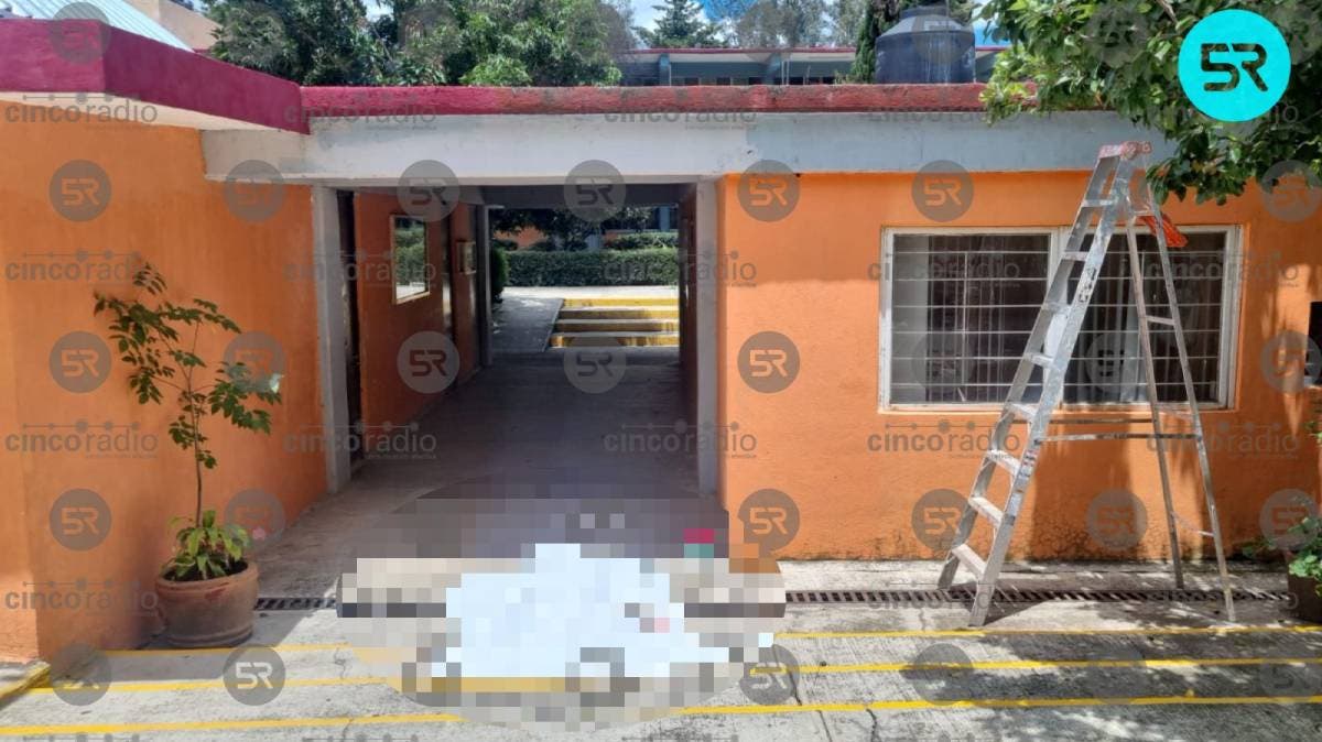 Tragedia en Puebla: trabajador de secundaria pierde la vida tras caída en jornada laboral
