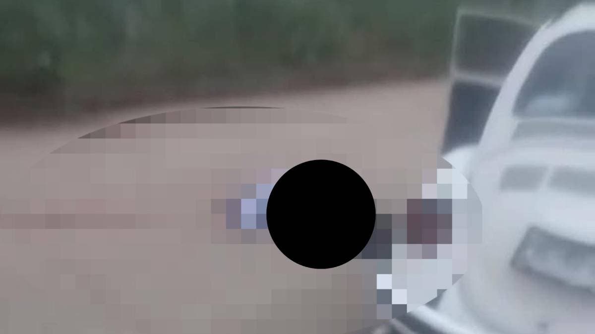 Puebla: conductor de “vochito” pierde la vida en ataque directo en Zacatlán