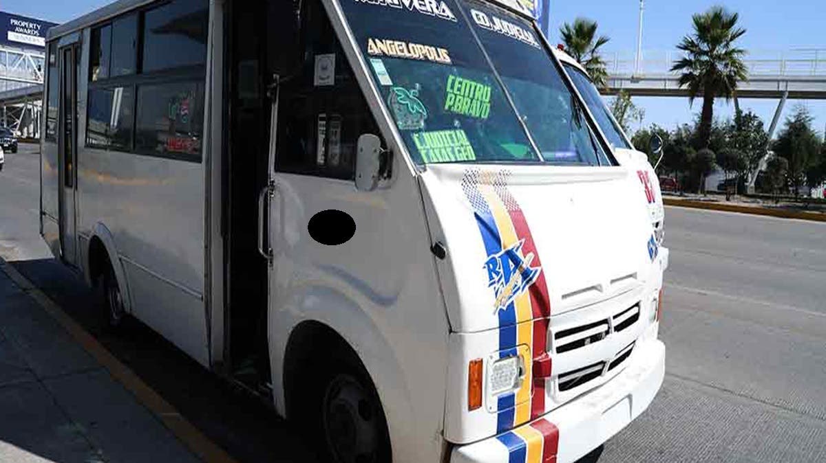 Pasajeros de la Ruta Azteca viven violento asalto en pleno Paseo Bravo de Puebla