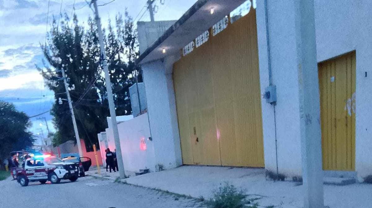 Tres detenidos por presunto robo a instalaciones de Telmex en Atoyatempan