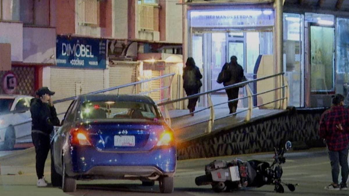Choque en Boulevard Norte: motociclista derribado tras imprudencia vial en el nodo Juárez-Serdán