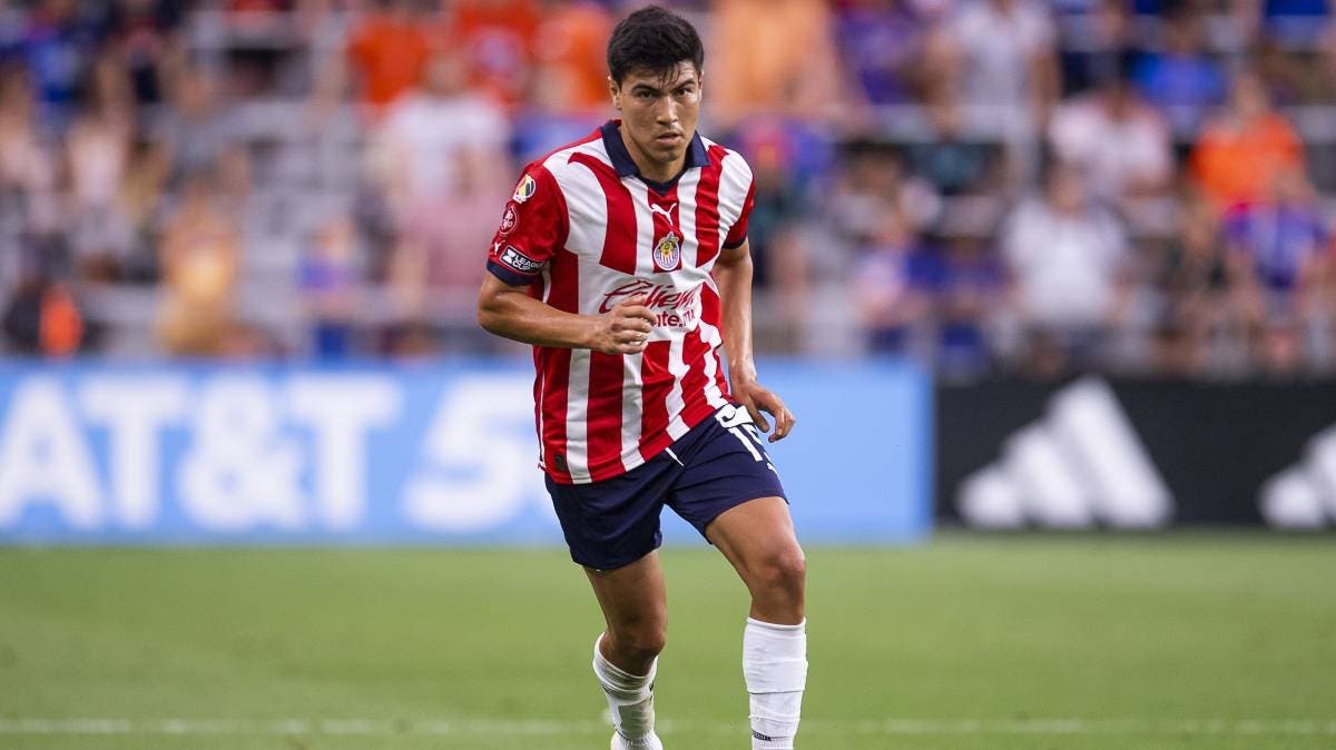 Chivas rompe invicto del América, pero la victoria queda opacada por amenazas a la esposa de Erick Gutiérrez