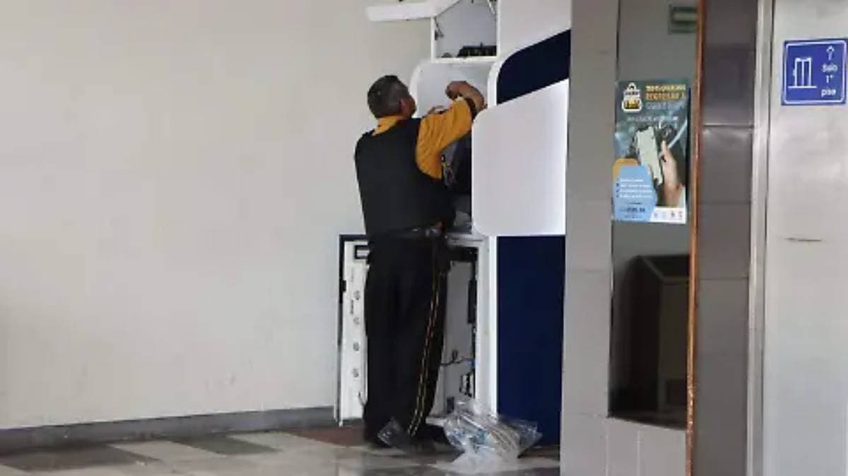 Custodio frustra asalto armado en gasolinera de Villas Azucenas, Tlaxcala