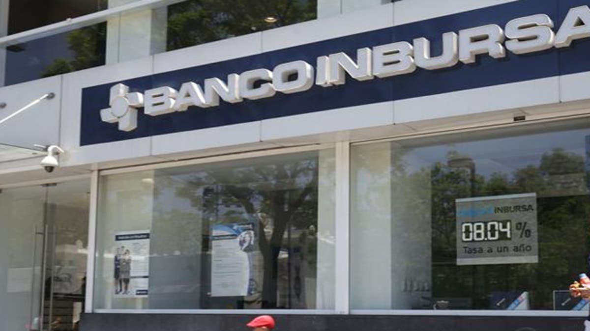 Roban 50 mil pesos a cuentahabiente tras salir de Inbursa en Puebla