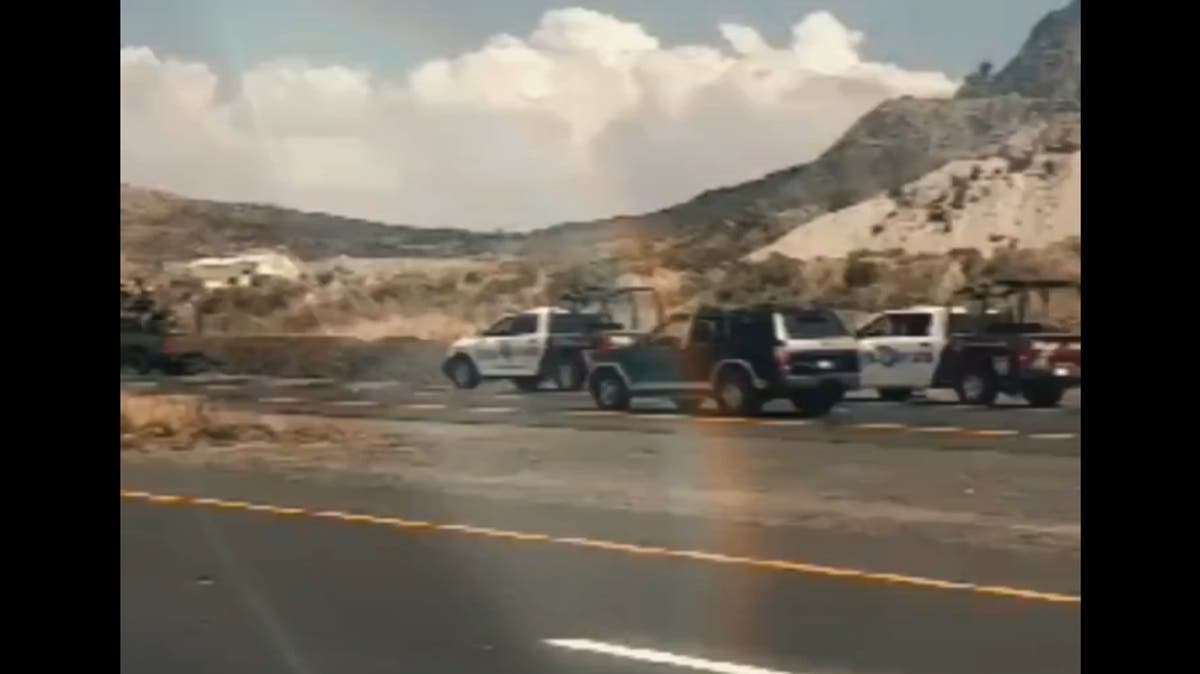 Policía y Marina detienen a ladrones de transporte tras persecución en Texmelucan