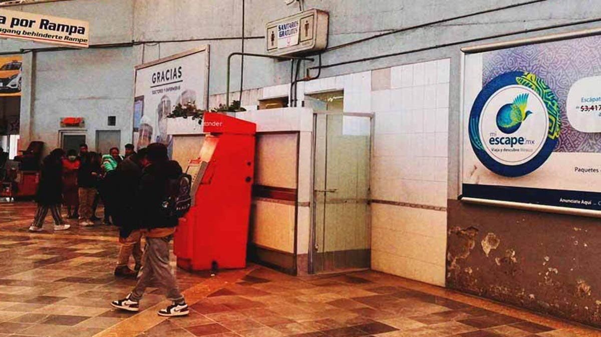 ¡ÚLTIMA HORA!  Muerte SORPRENDE a Abuelito en Baños de la CAPU