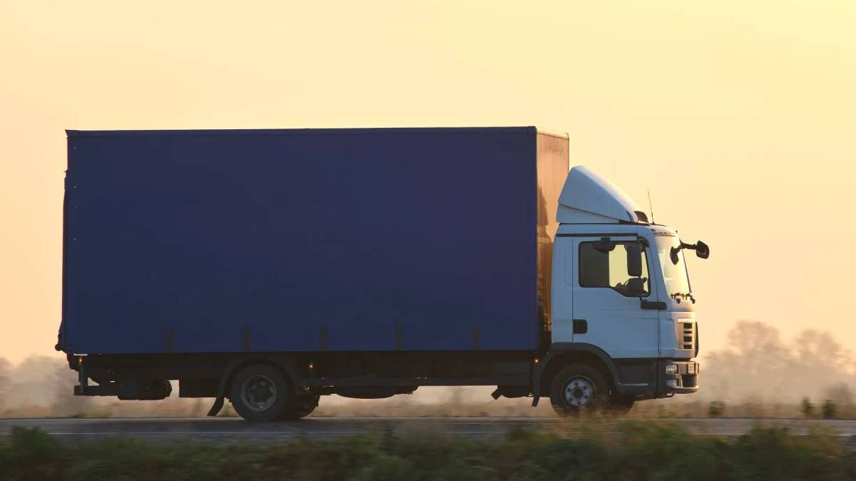 Violencia en la autopista Puebla–Orizaba: conductor de carga herido en intento de asalto