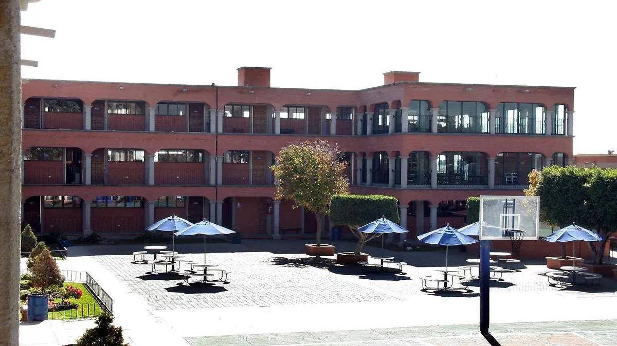 Instituto D’Amicis mantiene a menor acusado del feminicidio de Natalia Andrade como alumno