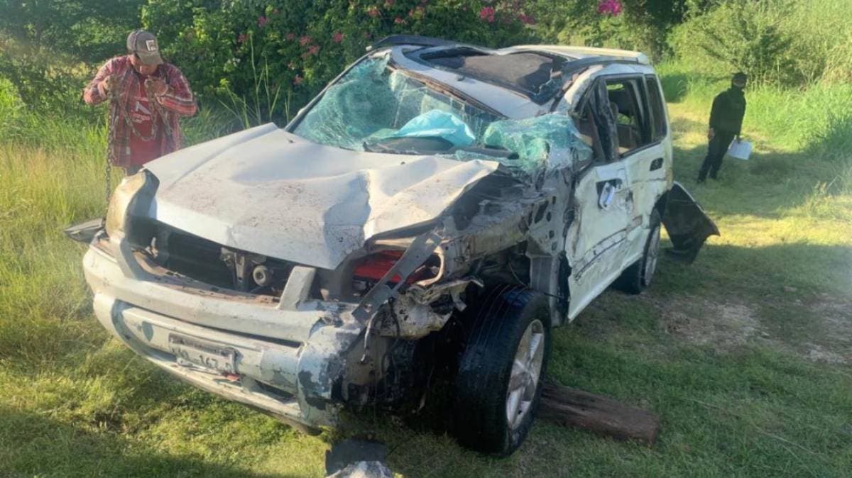 Tragedia en la carretera: dos jóvenes trabajadores pierden la vida en accidente rumbo a Huehuetlán