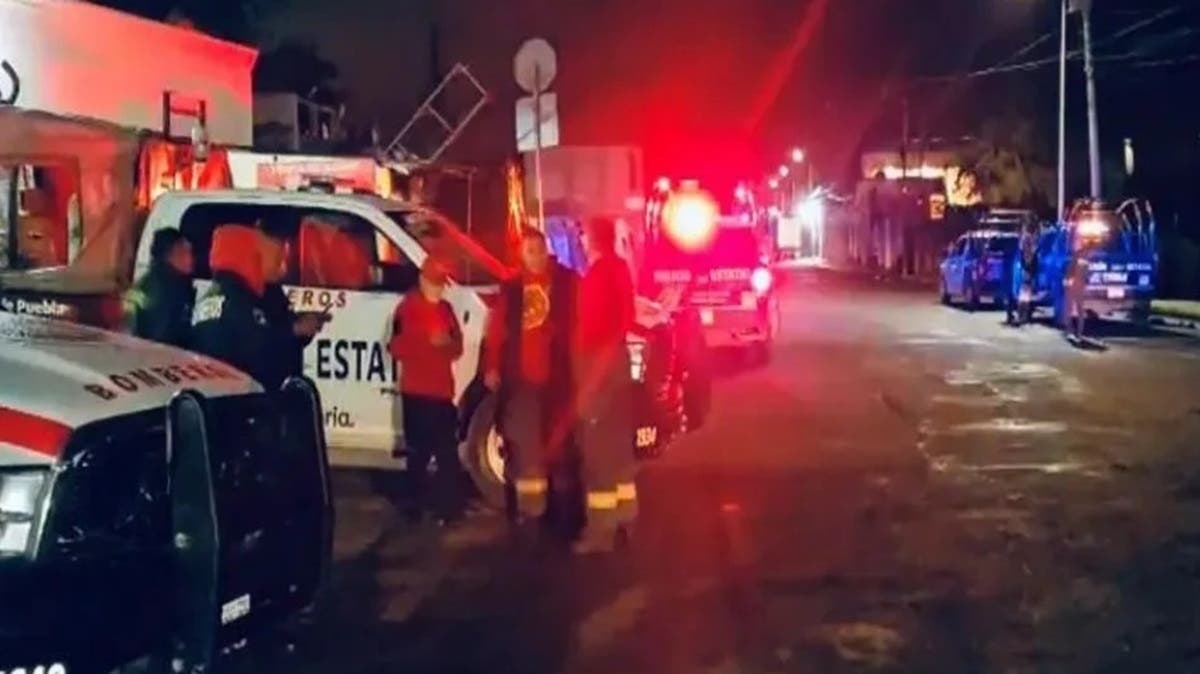 Poblanos iracundos intentan linchar a tres presuntos ladrones sorprendidos robando en una vivienda