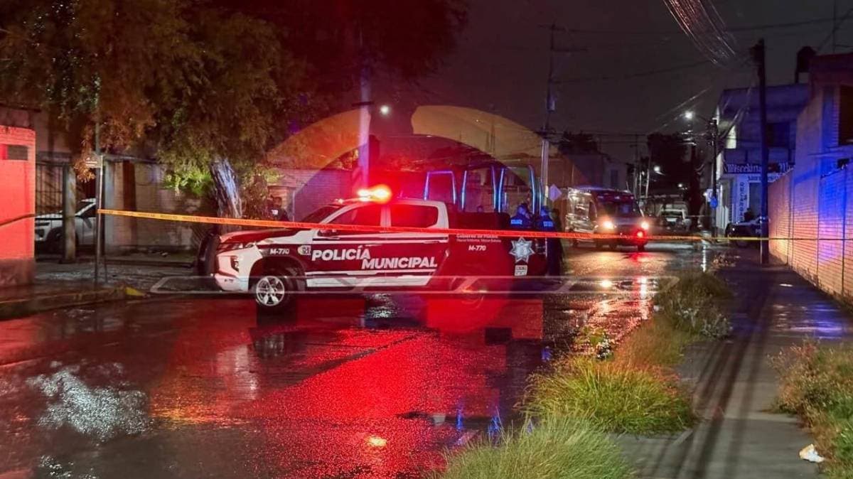 Asesinan a vendedor de bienes raíces en Tehuacán: vecinos escucharon la lluvia de balas en plena calle