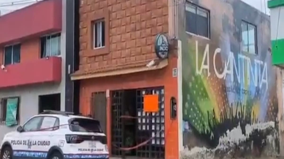 Muere hombre calcinado tras incendio en el bar “La Cantinita” en la colonia Aquiles Serdán, Puebla