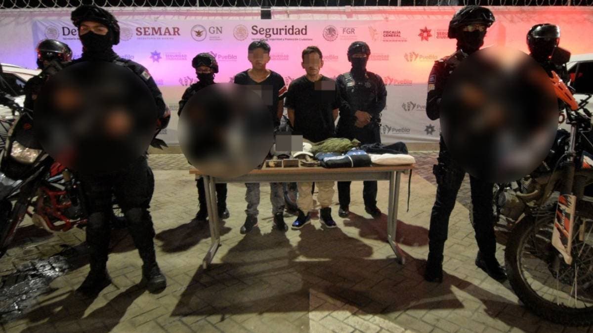 Caen dos implicados en asalto a joyería del Centro Histórico de Puebla: uno tenía largo historial delictivo