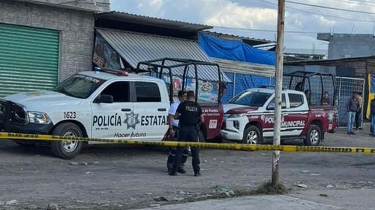 Ejecutan a un hombre dentro de una marisquería en Puebla: terror en San Lucas Atoyatenco