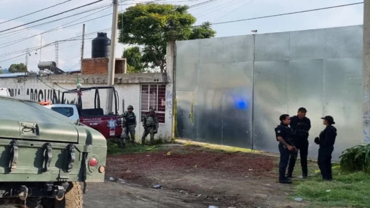 Identifican a expolicía entre los ejecutados en recicladora en Puebla