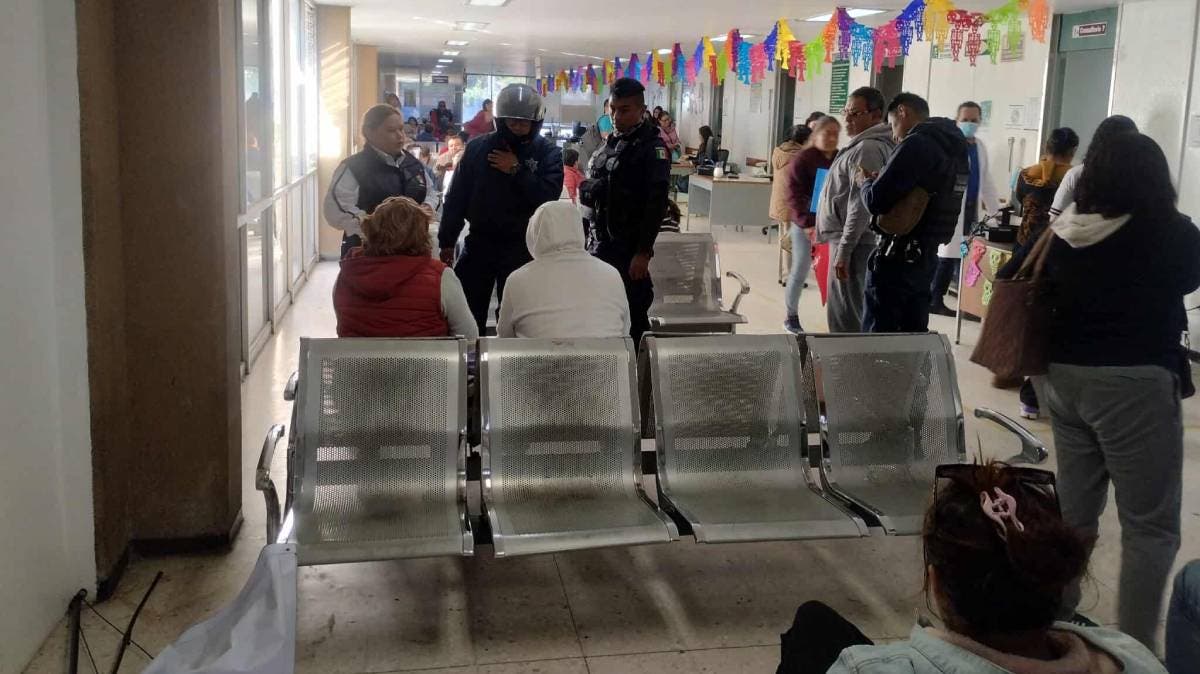 Paciente detenida en IMSS Texmelucan tras discusión con asistente médica por orden de citas
