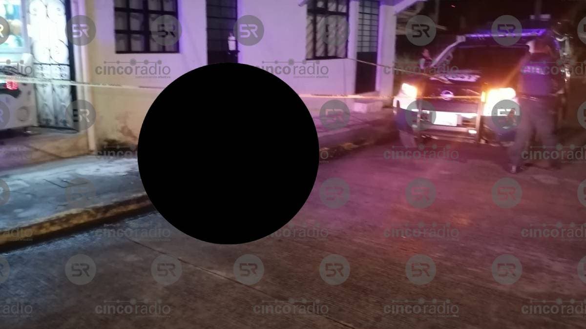 Tragedia en Teziutlán: hombre muere tras caer en la banqueta de San Diego