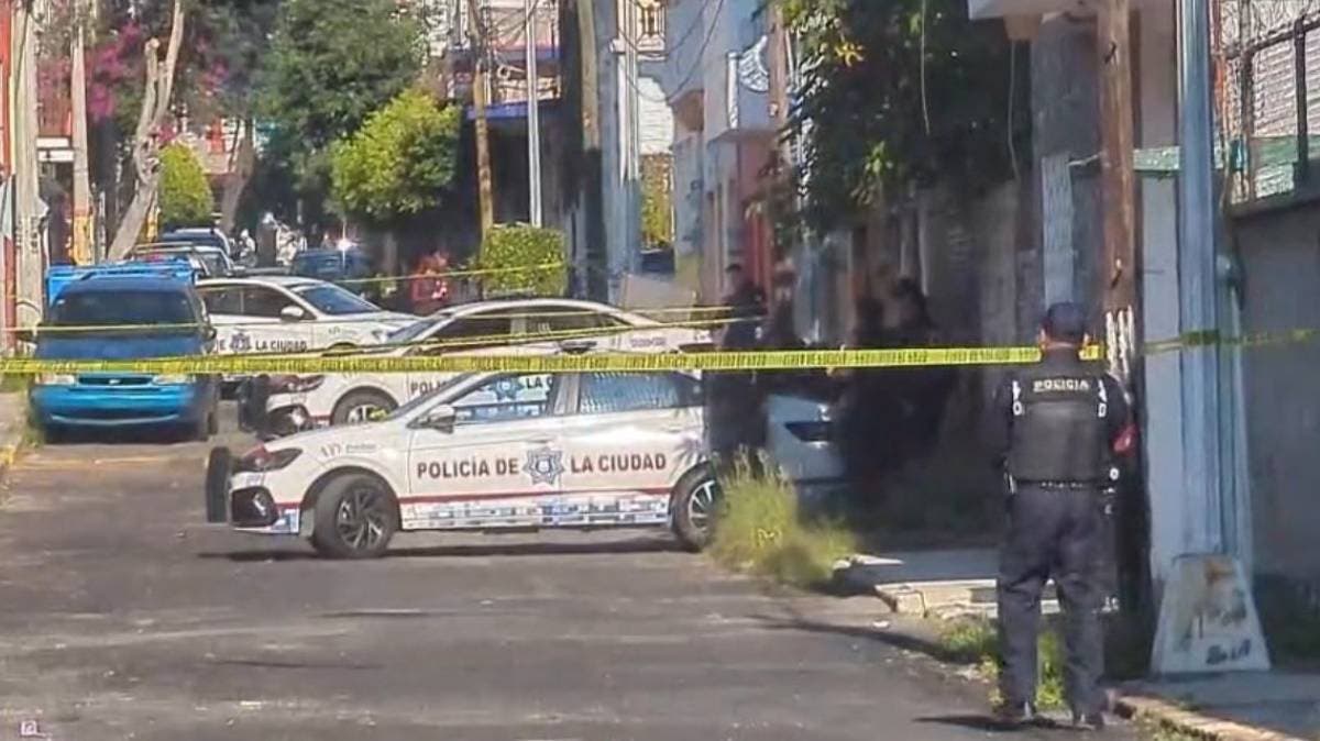 Investigan la muerte de mujer hallada en carrito de supermercado en Puebla; sospechan que ocurrió en un picadero de El Carmen