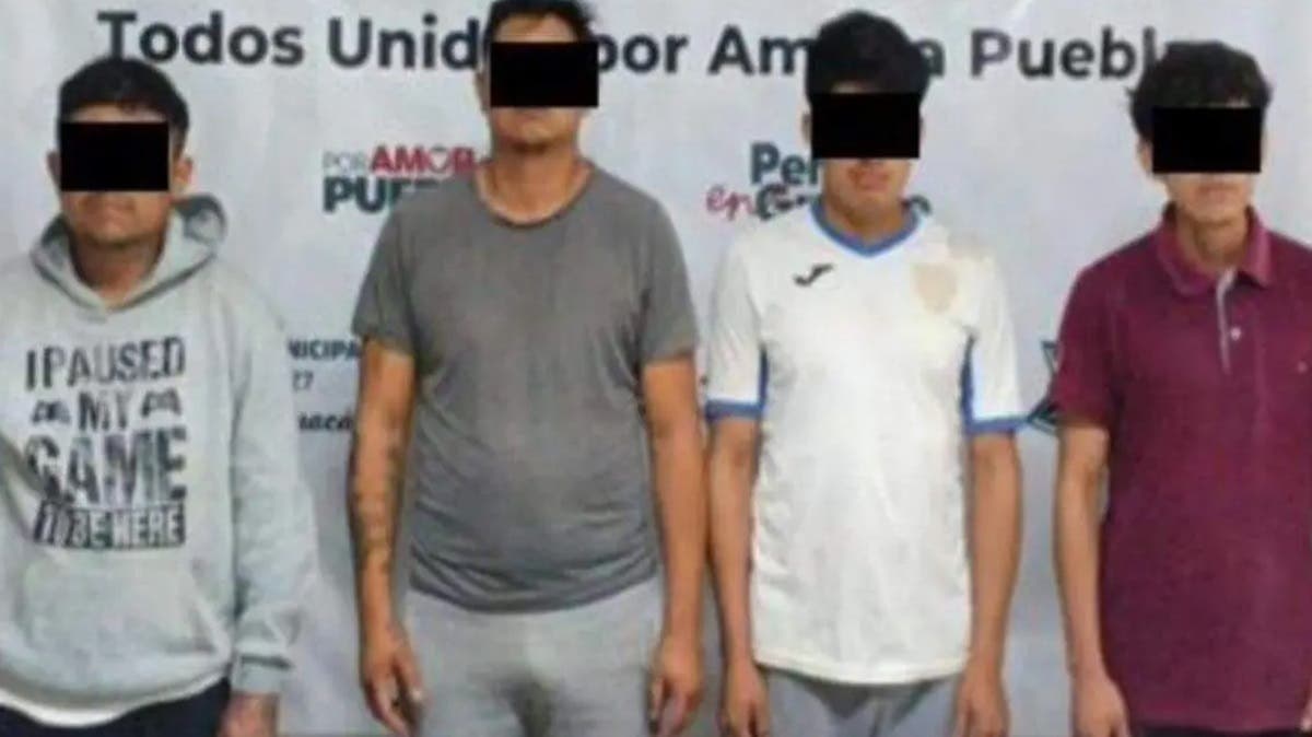 Capturan a cuatro presuntos “Chuky” en Puebla con 56 dosis de droga durante operativo policial