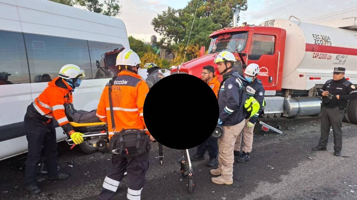 Choque múltiple en la Puebla-Orizaba deja a trabajador de Coca-Cola gravemente herido; el tráfico colapsó la vialidad