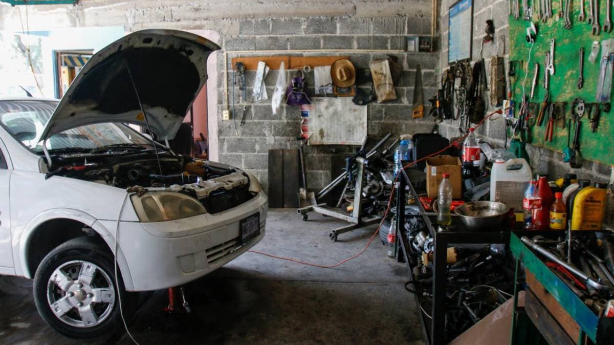 Asesinan a mecánico de un balazo en la cabeza en la colonia San Antonio Abad, Puebla